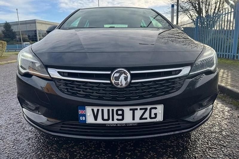 Black Used 2019 Vauxhall Astra Hatchback | £6,499 (Super price) - Image 1/1