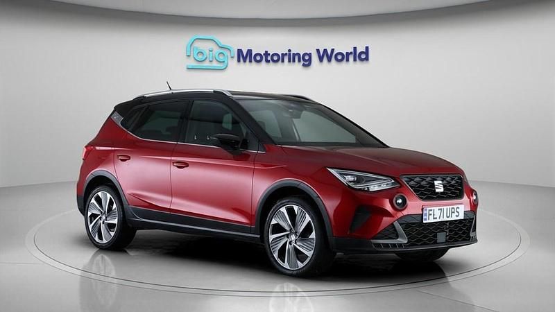Used Seat Arona FR Sport 110 HP (80 kW) 2022 Red SUV