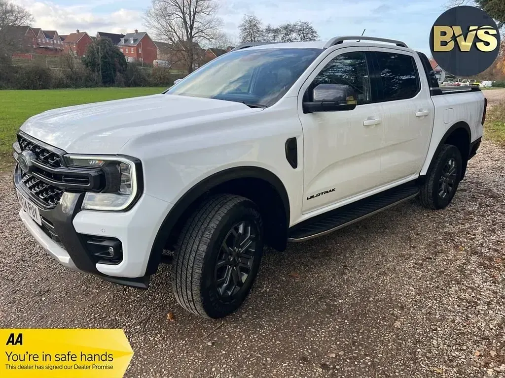 Begagnad Ford Ranger Wildtrack 2024 Vit Pickup