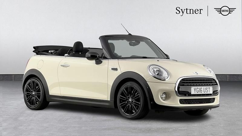White Used 2016 Mini Cooper Hatchback | £13,750 (Good price) - Image 1/4