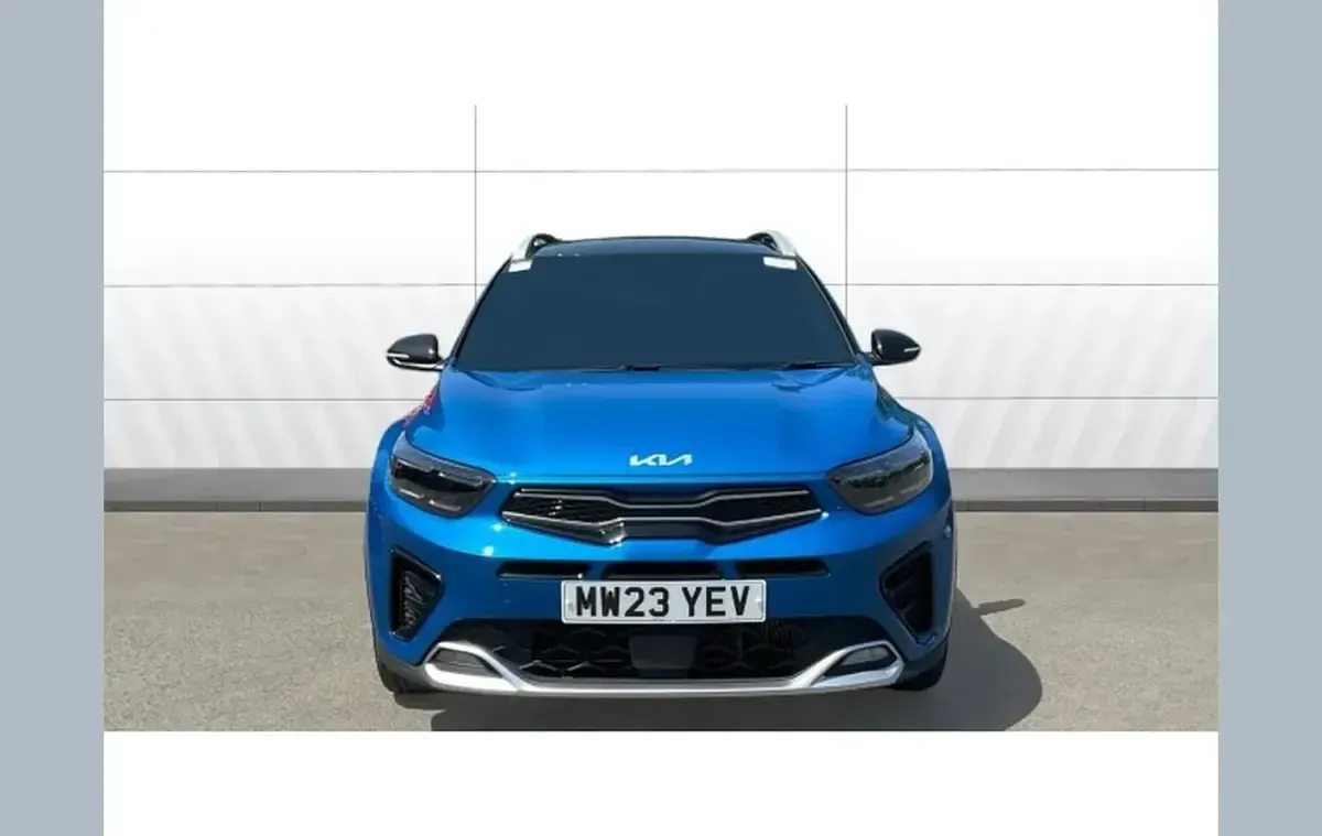 Used Kia Stonic GT-Line S 117 HP (86 kW) 2023 Blue SUV