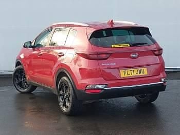 Begagnad Kia Sportage 2021 Röd SUV