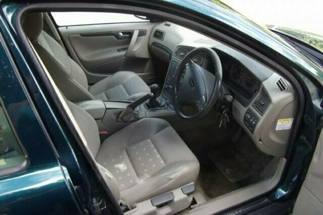 Used Volvo S60 2002 Sedan