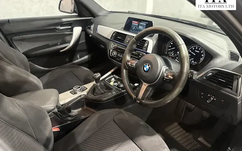 Used BMW 118 M Sport 136 HP (100 kW) 2017 Grey Hatchback
