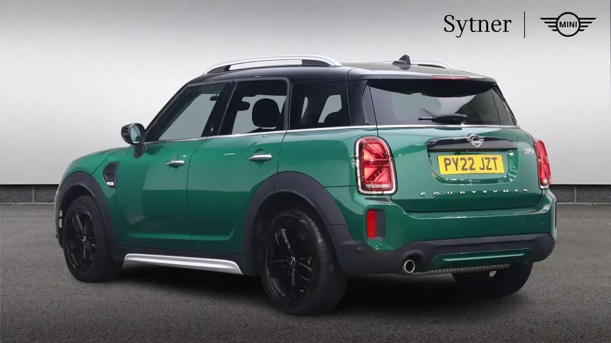Used Mini Cooper Countryman Classic 134 HP (98 kW) 2022 Green SUV