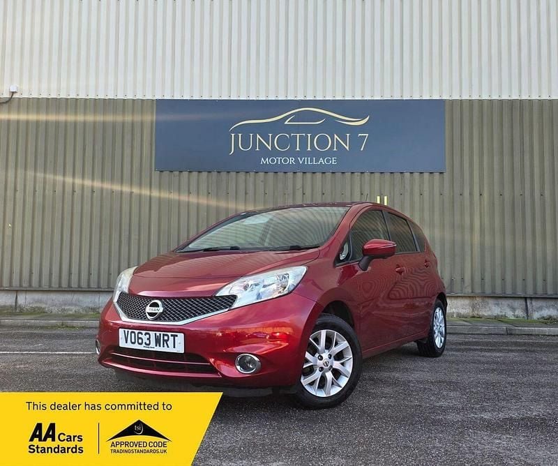Red Used 2013 Nissan Note Acenta Premium MPV | £4,195 (Fair price) - Image 1/3