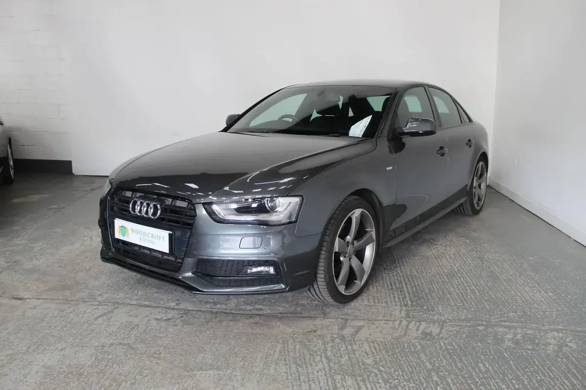 Used Audi A4 Black Edition 177 HP (130 kW) 2014 Grey Sedan