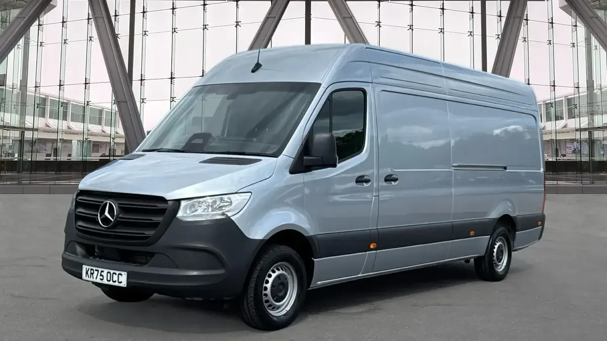 Used Mercedes Sprinter 150 HP (110 kW) 2025 Silver Van