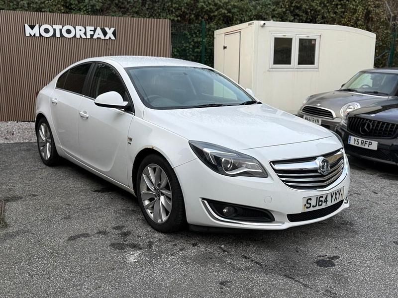 Second-hand Vauxhall Insignia SRi 140 CP (102 kW) 2014 Alb Hatchback