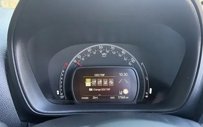 Used Toyota Aygo X 72 HP (52 kW) 2023 Blue SUV