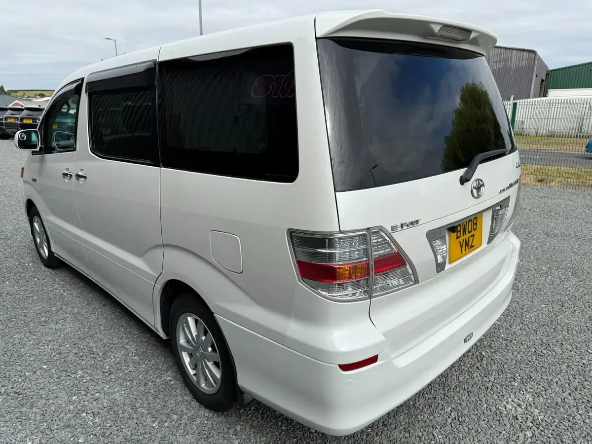 Used Toyota Alphard 2008 White MPV