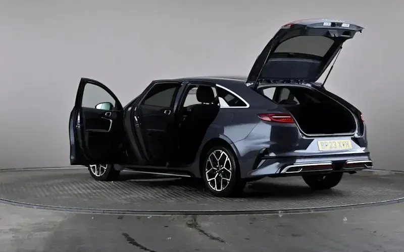 Used Kia ProCeed GT-Line 160 HP (117 kW) 2023 Grey Estate