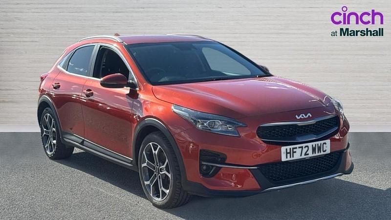 Used Kia XCeed 118 HP (86 kW) 2022 Orange SUV