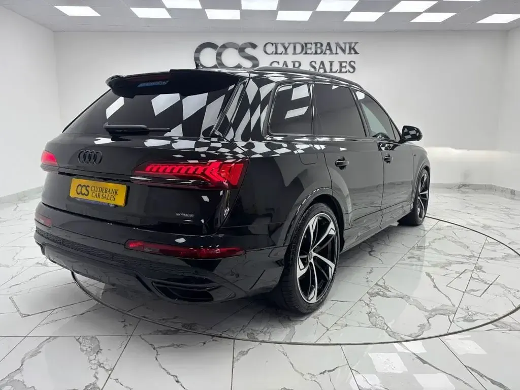 Used Audi Q7 Black Edition 340 HP (250 kW) 2023 Black SUV