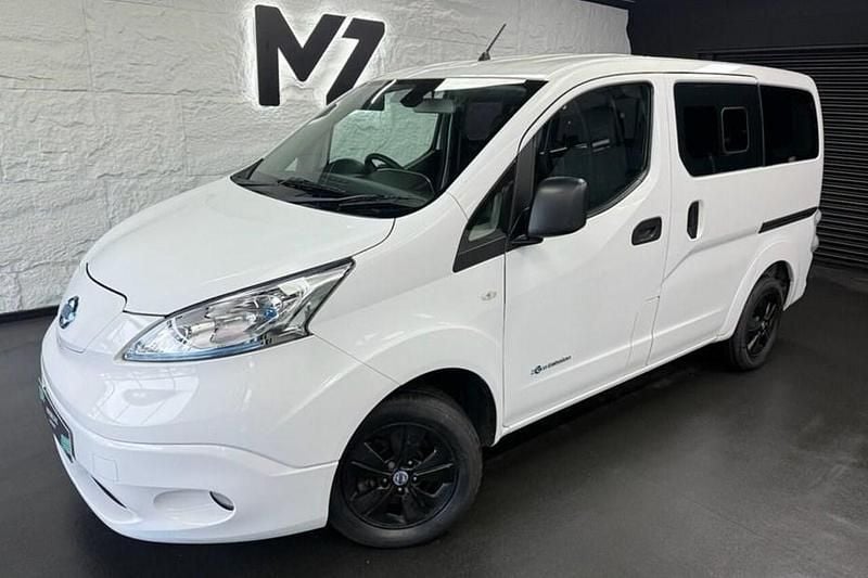 Used Nissan e-NV200 Tekna 80 kW (109 HP) 2016 MPV