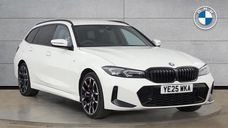 Used BMW 330e M Sport 288 HP (211 kW) 2025 White Estate