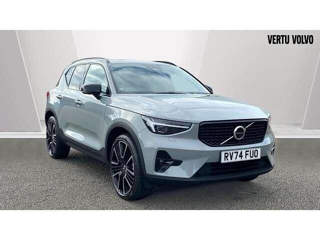 Grey Used 2025 Volvo XC40 Ultra SUV | £36,984 (Expensive) - Image 1/4