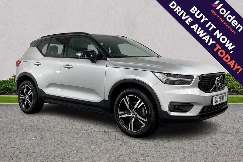 Used 2019 Volvo XC40 R-Design SUV | £18,490 (Fair price) - Image 1/4
