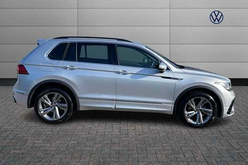 Used VW Tiguan R-line Edition 150 HP (110 kW) 2024 Silver SUV