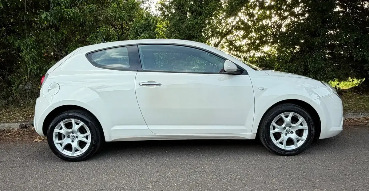 Used Alfa Romeo MiTo Sprint 2012 White Hatchback