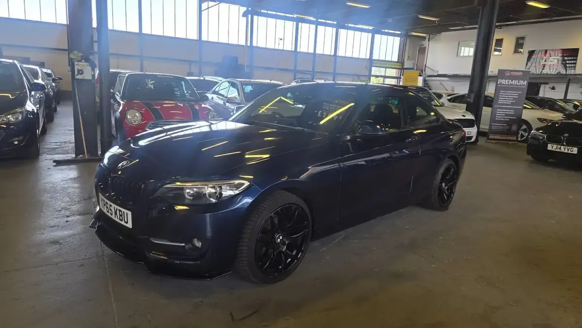 Used BMW 218 Sport Line 2015 Blue Coupe