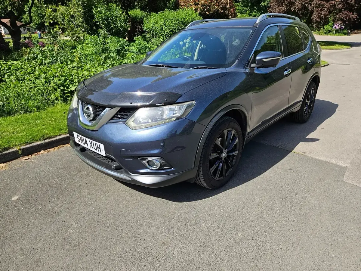 Used Nissan X-Trail N-TEC 130 HP (95 kW) 2014 Blue SUV