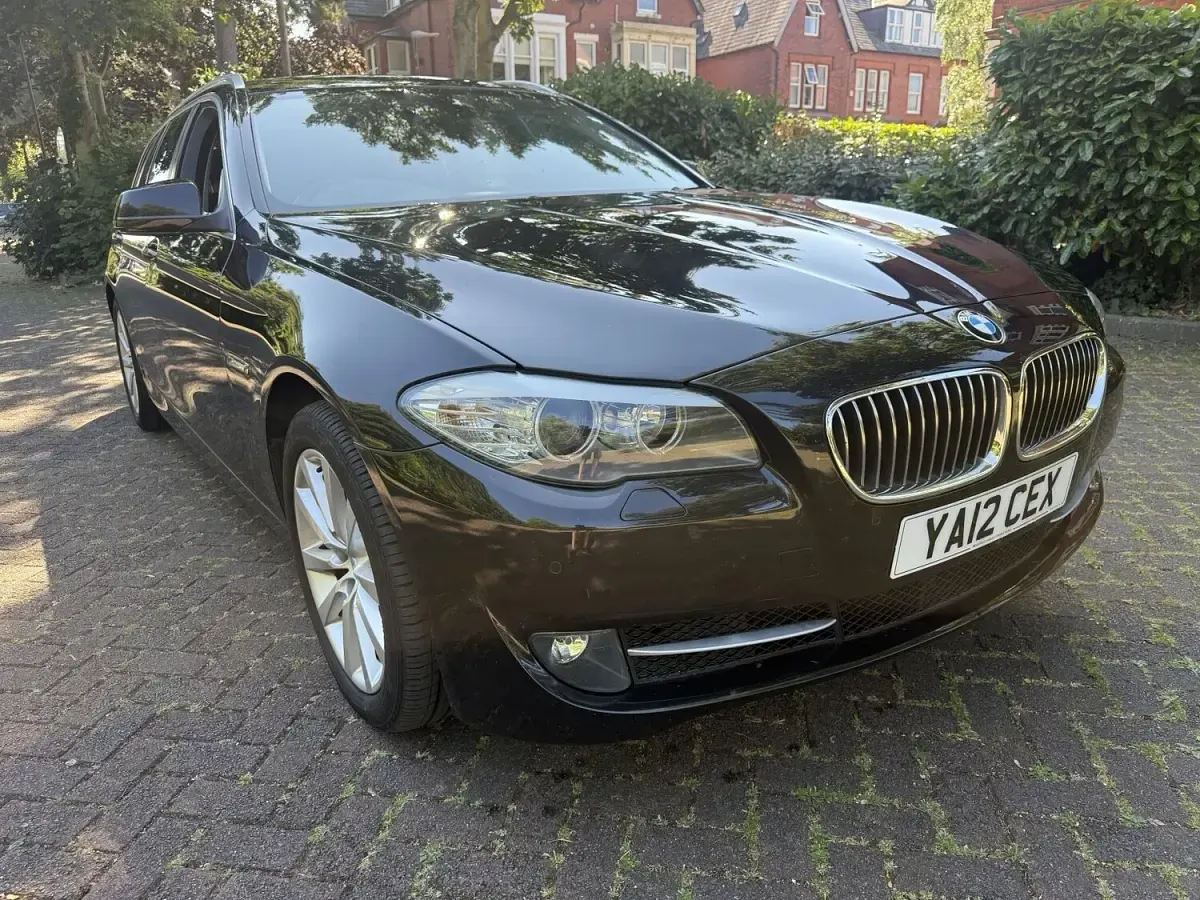Used BMW 520 2012 Black Estate
