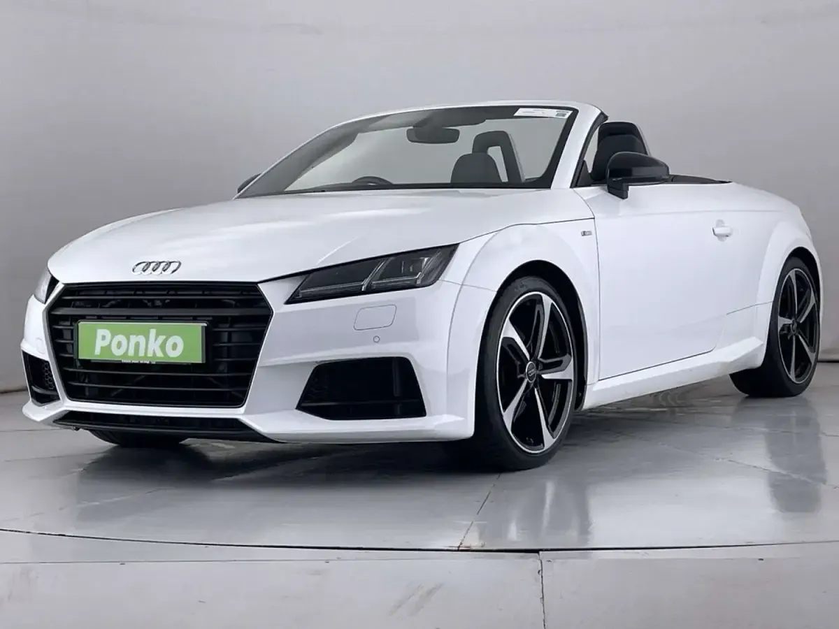 Begagnad Audi TT Black Edition 2017 Vit Sportkupé