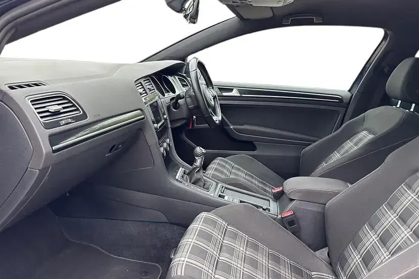 Usado VW Golf VII GTD 184 CV (135 kW) 2016 Azul Utilitario