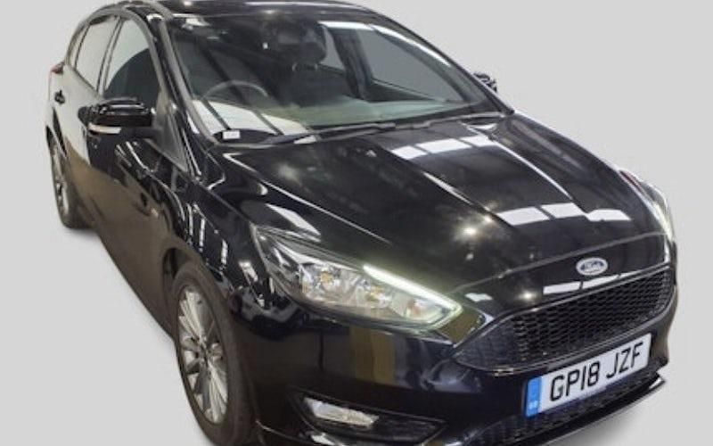 Used Ford Focus ST-Line 140 HP (102 kW) 2017 Black Hatchback