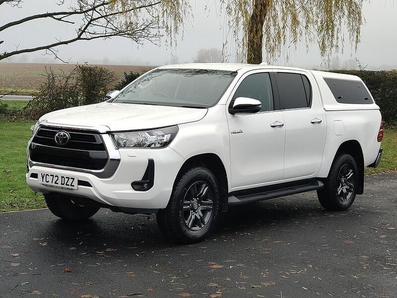 White Used 2022 Toyota HiLux Pickup | £27,000 (Expensive) - Image 1/4