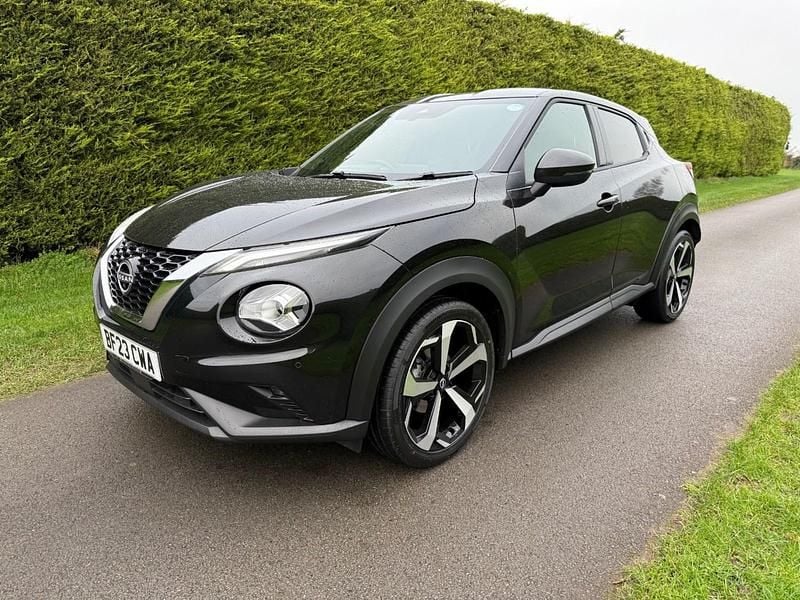 Used Nissan Juke Tekna 2023 Black SUV