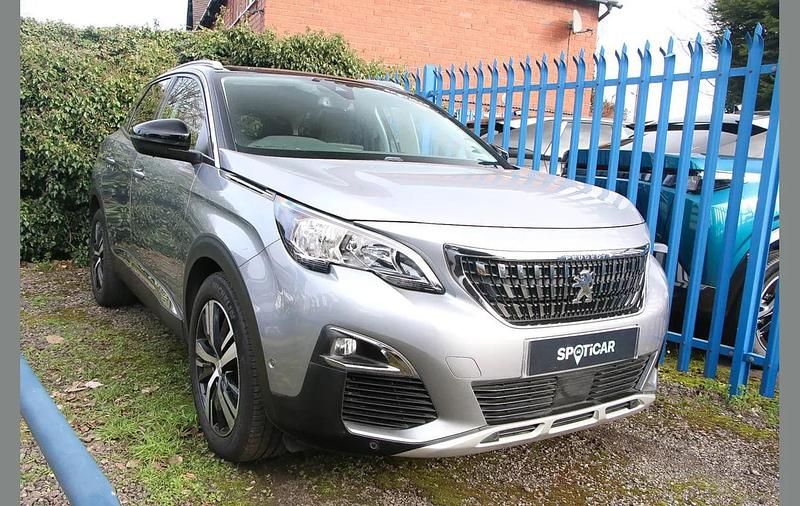 Used Peugeot 3008 Allure 129 HP (94 kW) 2018 Grey SUV