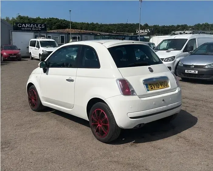 Used Fiat 500 Pop 69 HP (50 kW) 2010 White Hatchback