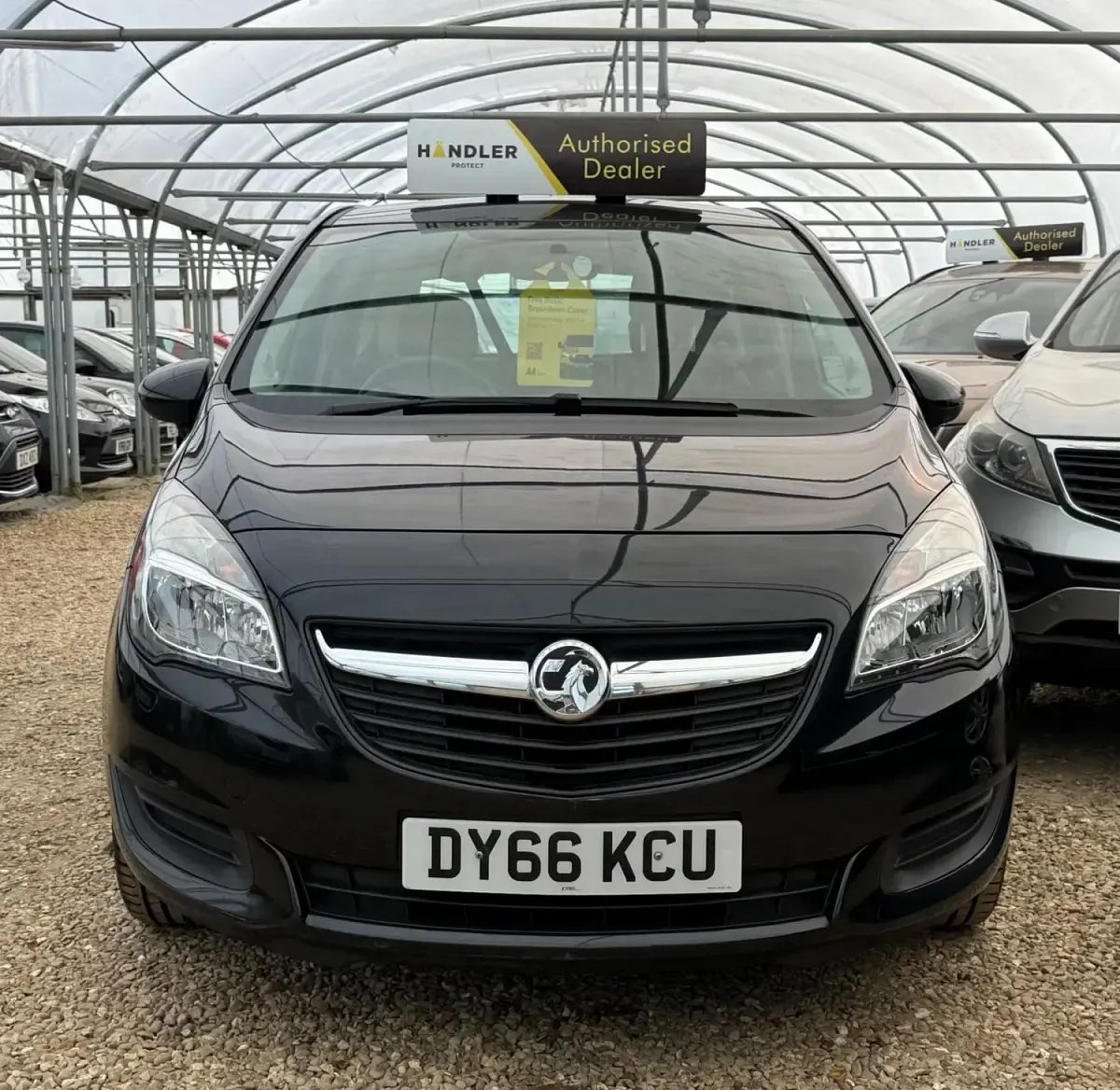 Używany Vauxhall Meriva 2016 Czarny Minivan