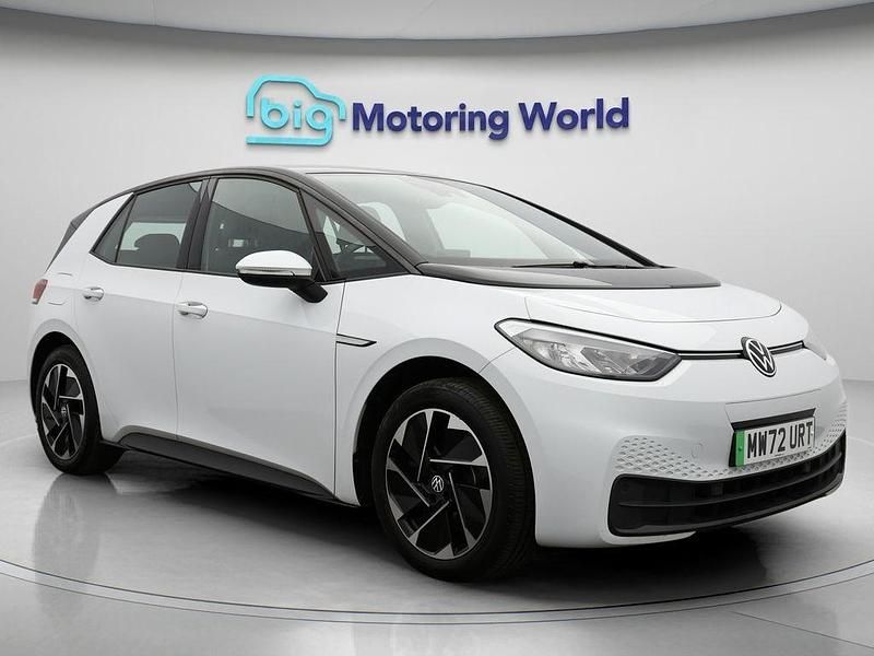 White Used 2022 VW ID.3 Pure Hatchback | £13,900 (Fair price) - Image 1/1