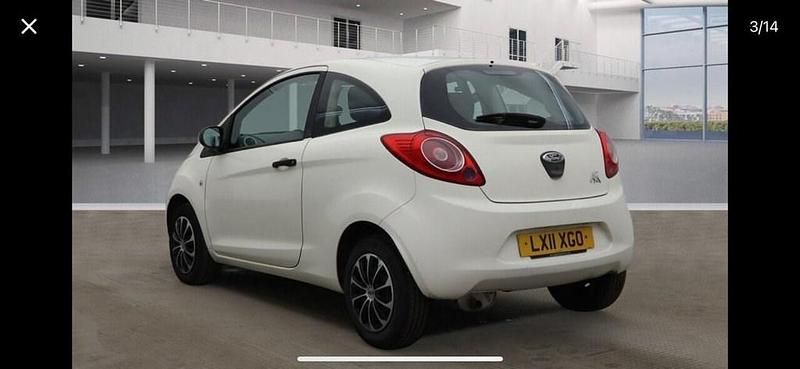 Used Ford Ka Studio 69 HP (50 kW) 2011 White Hatchback
