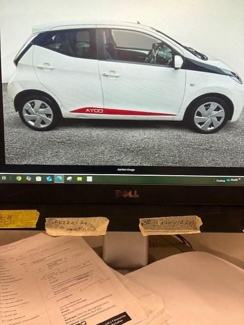 Image 3/4
