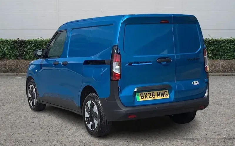 Used Ford Transit Trend 100 kW (136 HP) 2025 Van