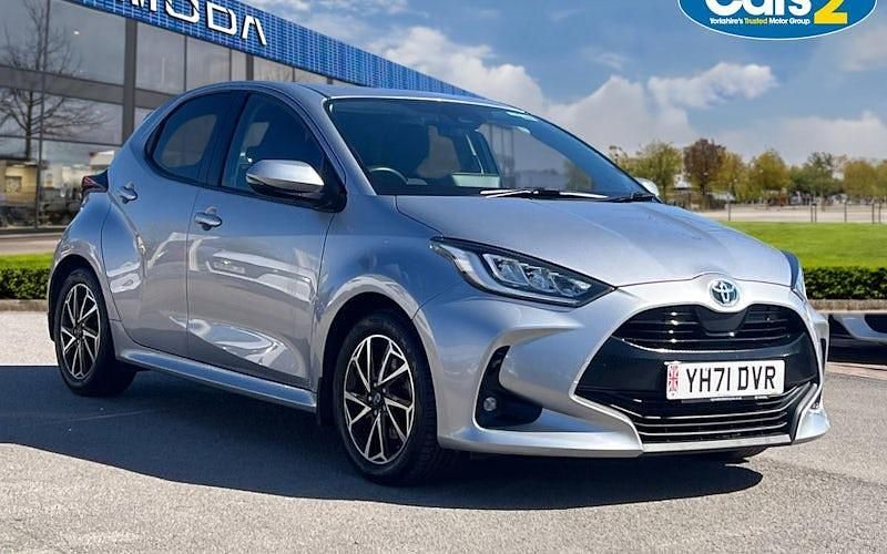 Used Toyota Yaris Hybrid Design 116 HP (85 kW) 2026 Hatchback