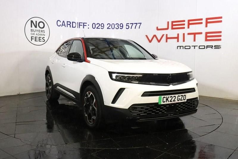 Used Vauxhall Mokka SRi 100 kW (136 HP) 2022 White SUV
