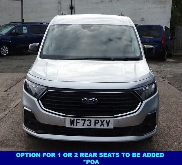 Used Ford Tourneo Connect Titanium 122 HP (89 kW) 2023 Silver MPV