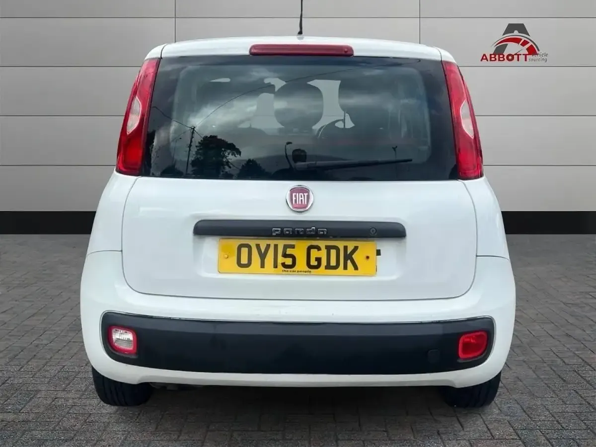 Used Fiat Panda Pop 69 HP (50 kW) 2015 White Hatchback