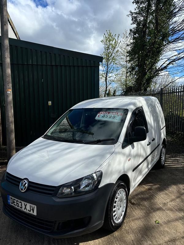 Used VW Caddy Startline 102 HP (75 kW) 2013 White MPV