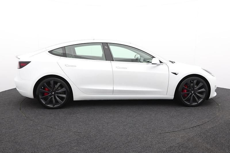Used Tesla Model 3 Long Range AWD 377 kW (513 HP) 2020 White Sedan