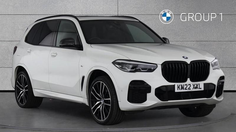 White Used 2022 BMW X5 M Sport SUV | £51,990 (Fair price) - Image 1/4