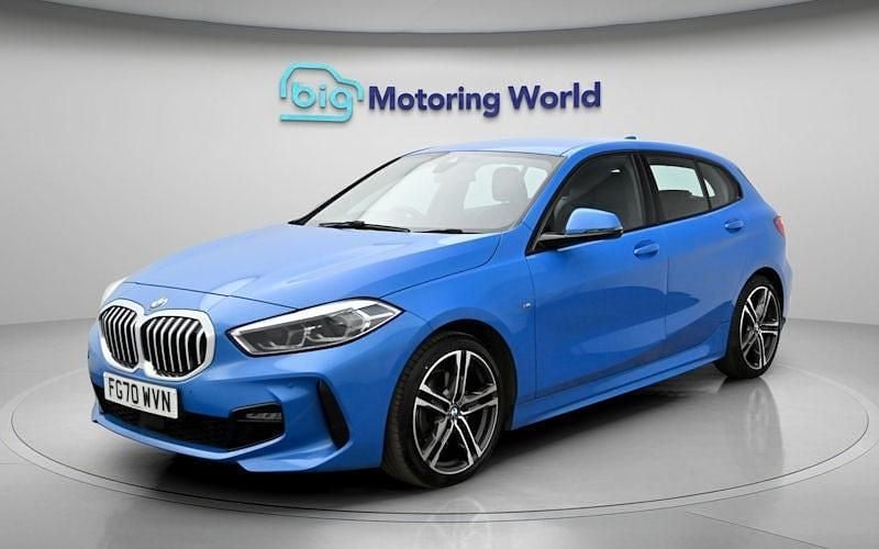 Used BMW 118 M Sport 140 HP (102 kW) 2020 Blue Hatchback