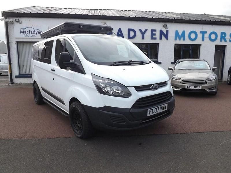 Used Ford Transit Custom 105 HP (77 kW) 2017 White Van