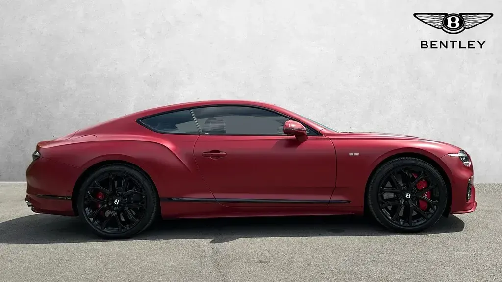 Used Bentley Continental 782 HP (575 kW) 2024 Red Coupe