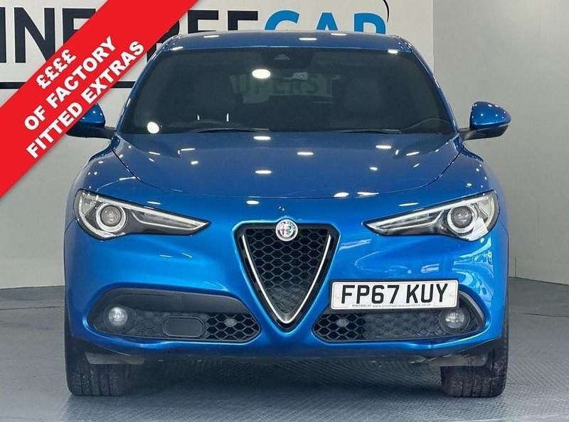 Used Alfa Romeo Stelvio 210 HP (154 kW) 2017 Blue SUV